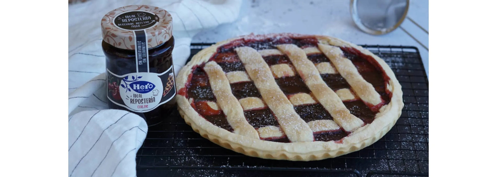 Crostata con mermelada de temporada de cereza